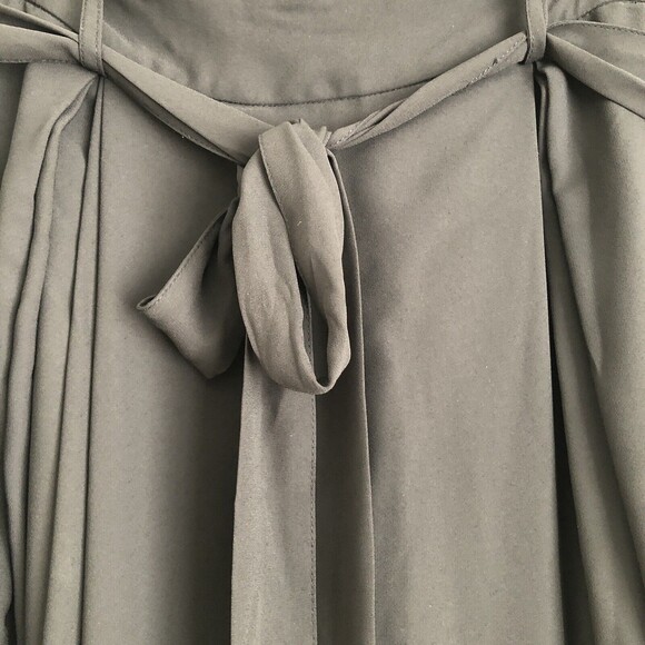 H&M Women's Zip Back Casual Solid Knee-Length Skirt Black Size 12 %% - Picture 5 of 11